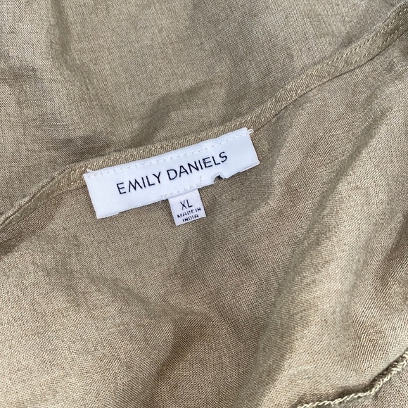 Emily Daniels olive green linen top size XLarge - Picture 6 of 9